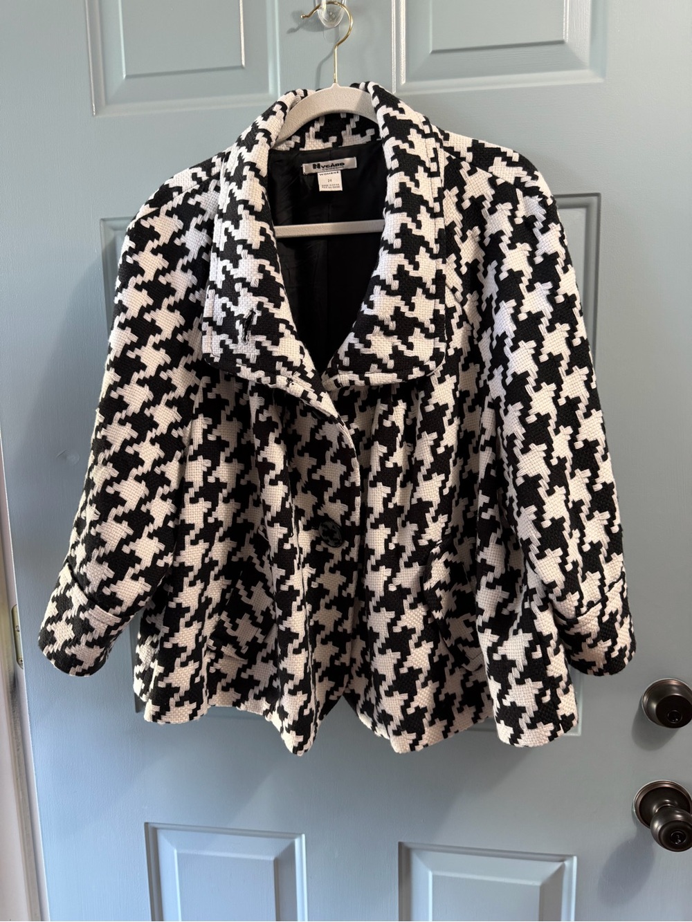 Black & white Nygard blazer size 24W
